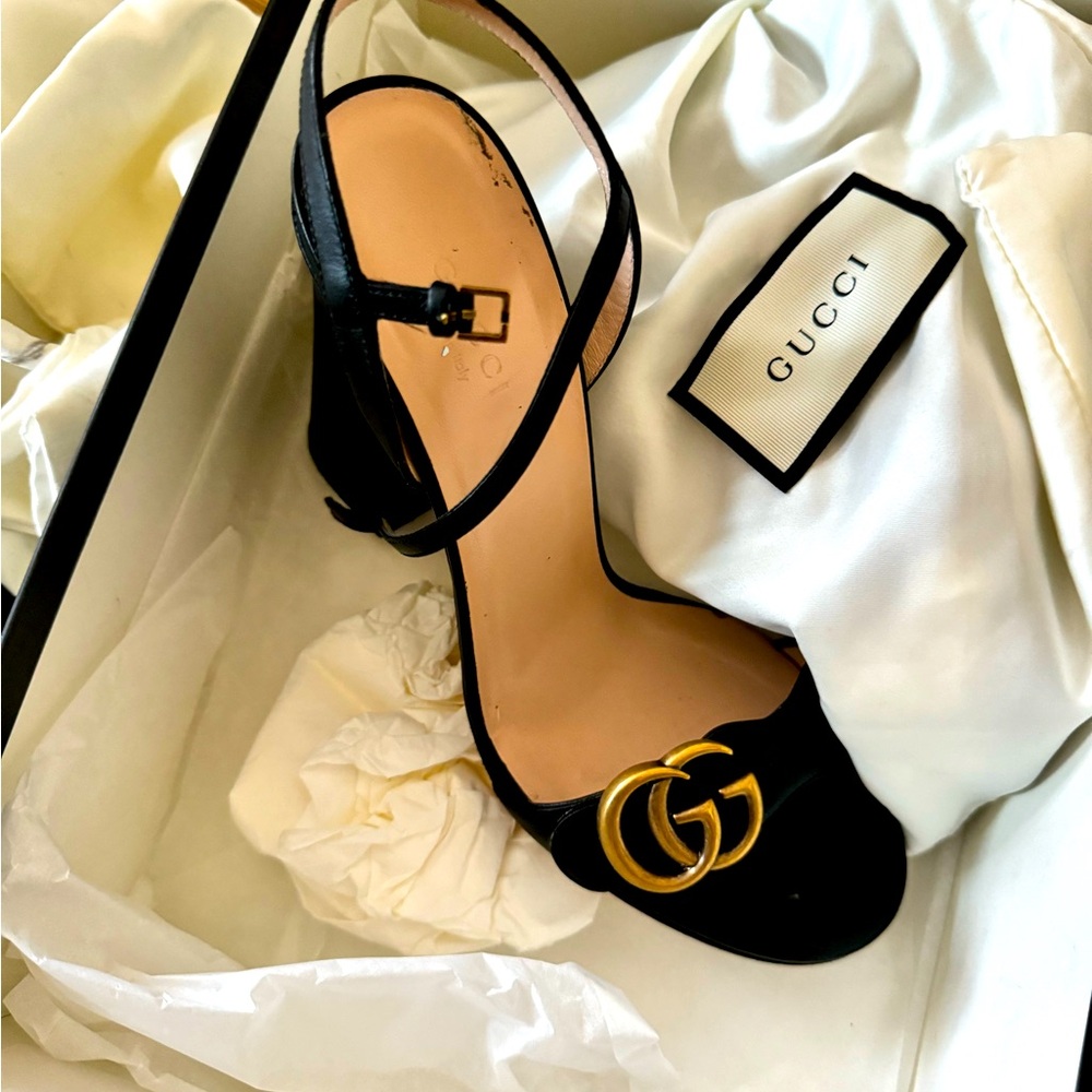 Gucci sandals